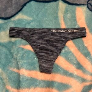 Victoria’s Secret Thong XS